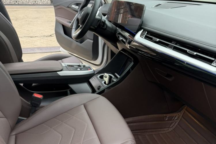 Used BMW X1 2023 sDrive25Li X Design Package Interior 10