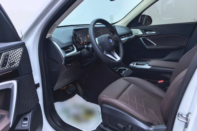 Used BMW X1 2023 sDrive25Li X Design Package Interior 3