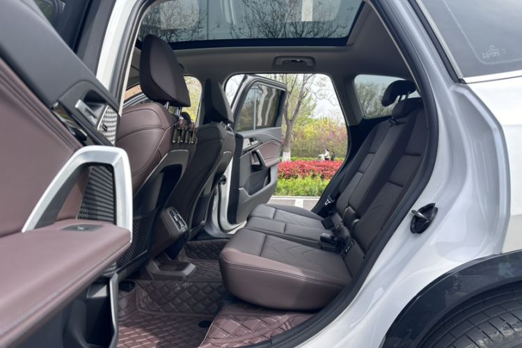 Used BMW X1 2023 sDrive25Li X Design Package Interior 3