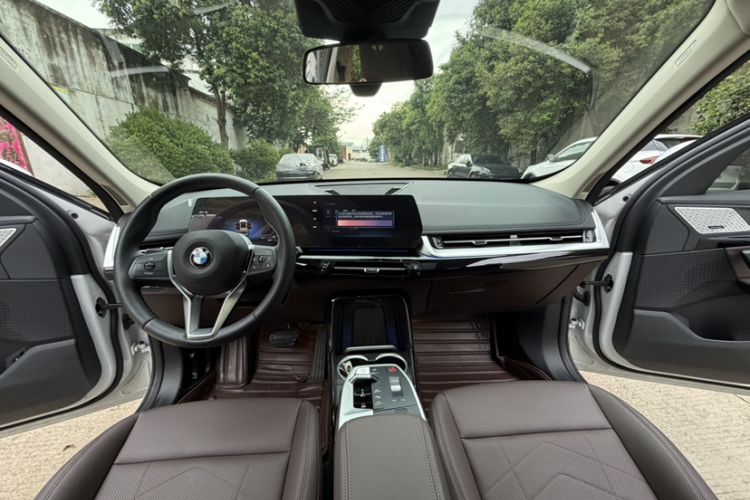 Used BMW X1 2023 sDrive25Li X Design Package Interior 3
