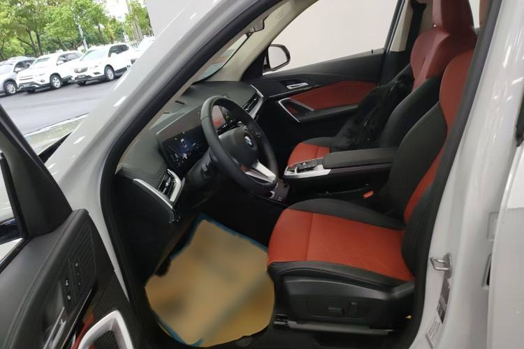 Used BMW X1 2023 sDrive20Li X Design Package Interior 4