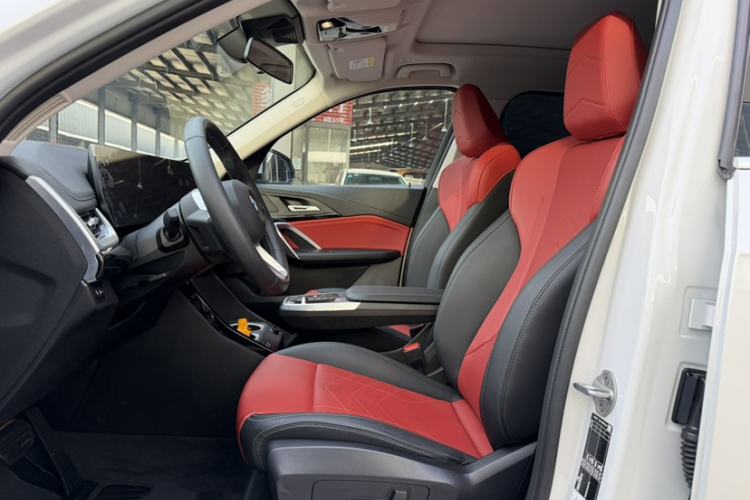 Used BMW X1 2023 sDrive20Li X Design Package Interior 4