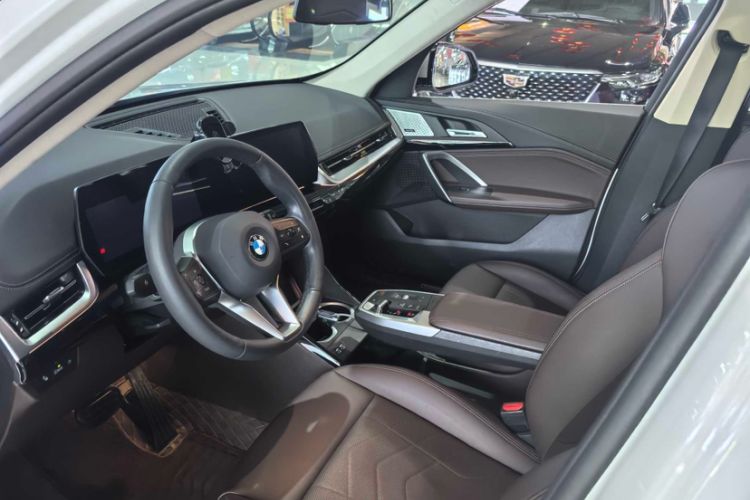 Used BMW X1 2023 sDrive25Li X Design Package Interior 6