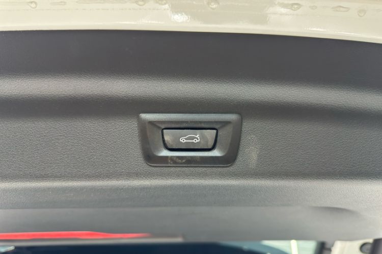 Used BMW X1 2023 sDrive25Li X Design Package Interior 6