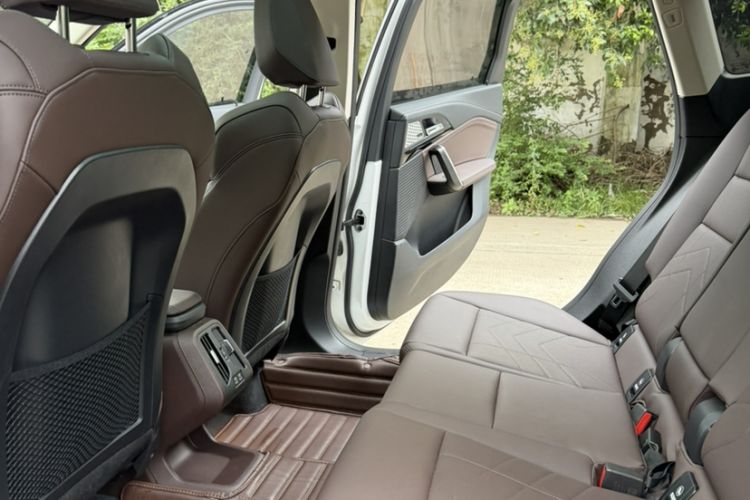 Used BMW X1 2023 sDrive25Li X Design Package Interior 7