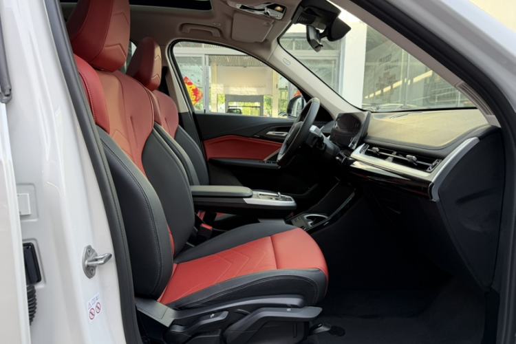 Used BMW X1 2023 sDrive20Li X Design Package Interior 8