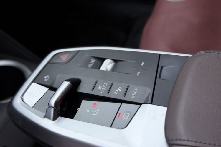 Used BMW X1 2023 sDrive25Li X Design Package Interior 9