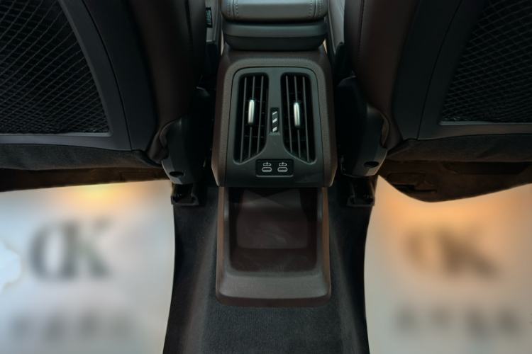 Used BMW X1 2023 sDrive25Li X Design Package Interior 9