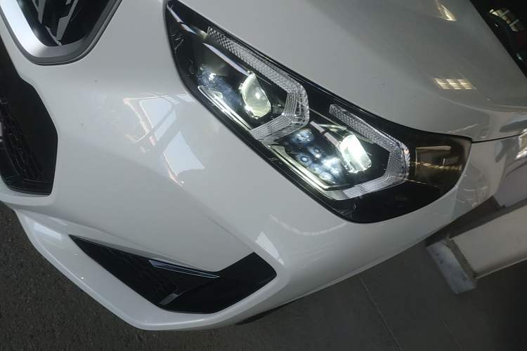 Used BMW X1 2023 xDrive25Li M Sport Package Left Front Headlight