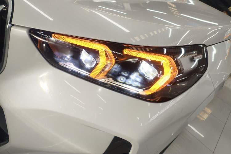 Used BMW X1 2023 sDrive25Li M Sport Package Left Front Headlight