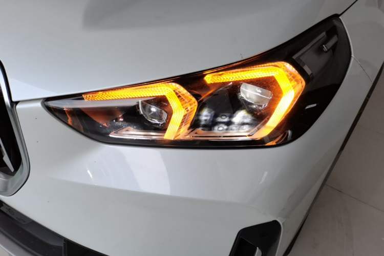 Used BMW X1 2023 sDrive20Li X Design Package Left Front Headlight