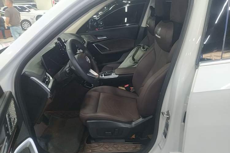Used BMW X1 2023 sDrive25Li X Design Package Left Front Seat