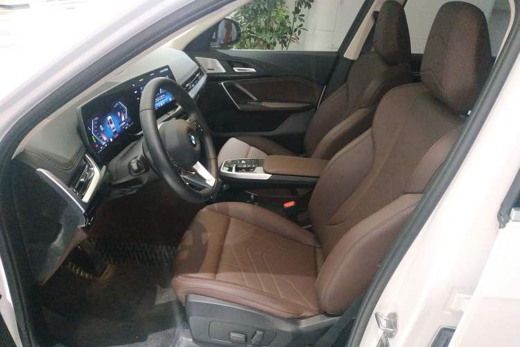 Used BMW X1 2023 sDrive25Li X Design Package Left Front Seat
