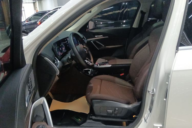 Used BMW X1 2023 sDrive25Li M Sport Package Left Front Seat