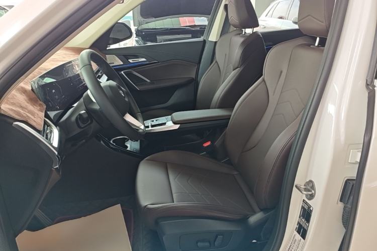 Used BMW X1 2023 sDrive25Li X Design Package Left Front Seat