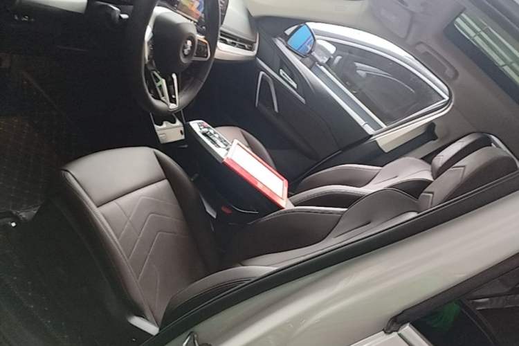Used BMW X1 2023 sDrive25Li M Sport Package Left Front Seat