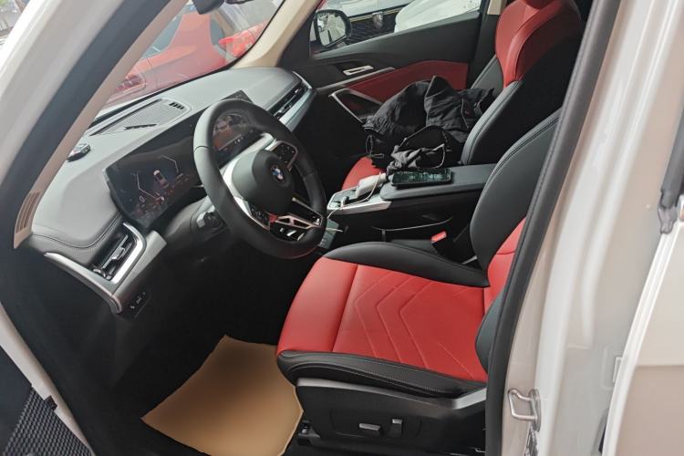 Used BMW X1 2023 sDrive25Li M Sport Package Left Front Seat