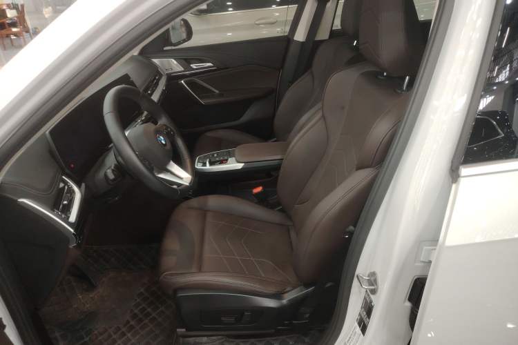 Used BMW X1 2023 sDrive25Li X Design Package Left Front Seat