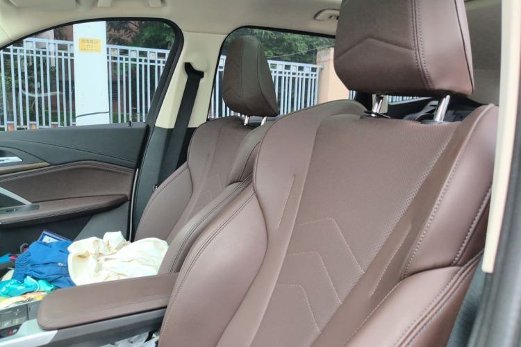Used BMW X1 2023 xDrive25Li X Design Package Left Front Seat
