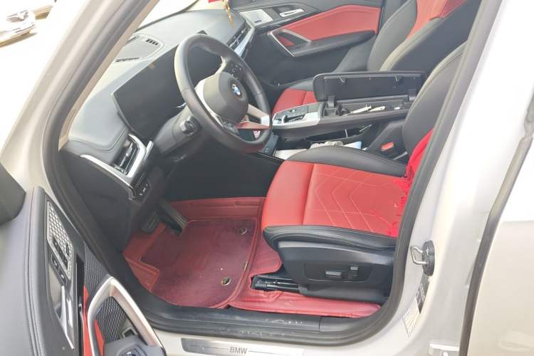 Used BMW X1 2023 sDrive25Li X Design Package Left Front Seat