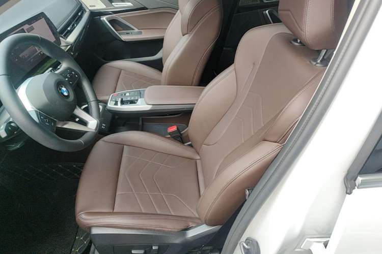 Used BMW X1 2023 sDrive25Li X Design Package Left Front Seat