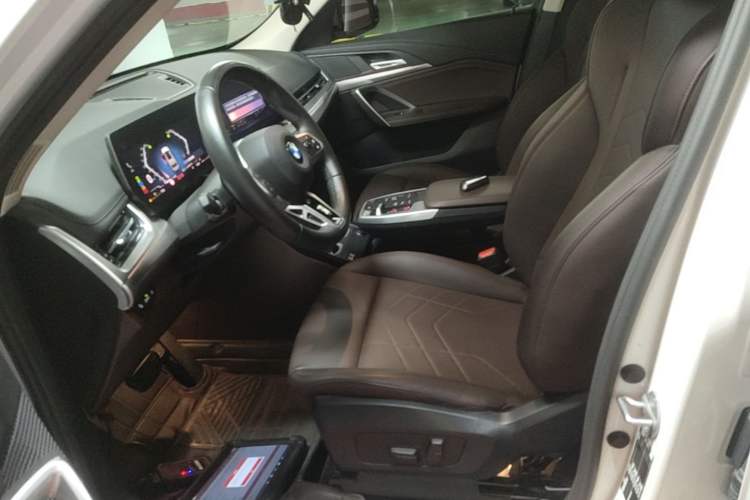 Used BMW X1 2023 sDrive25Li M Sport Package Left Front Seat