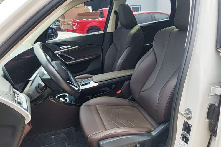 Used BMW X1 2023 sDrive25Li M Sport Package Left Front Seat