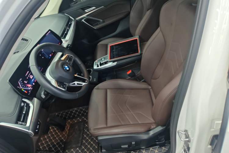 Used BMW X1 2023 xDrive25Li M Sport Package Left Front Seat
