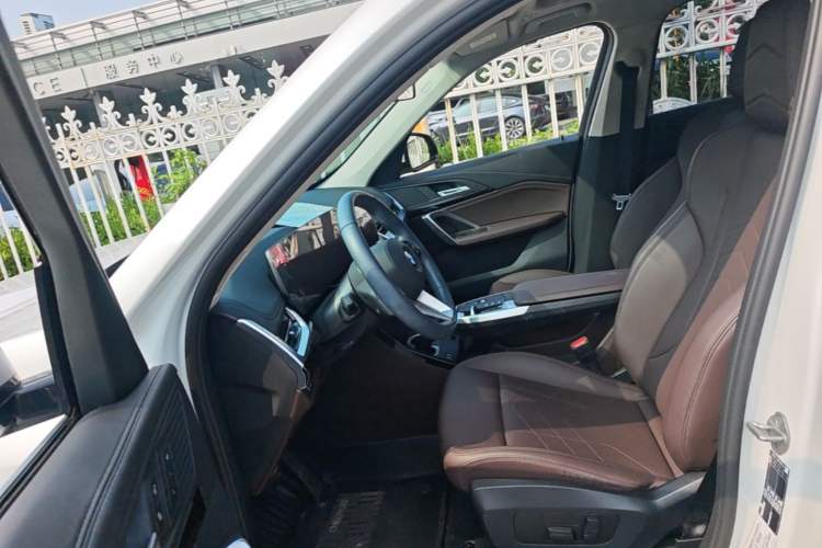 Used BMW X1 2023 sDrive20Li X Design Package Left Front Seat