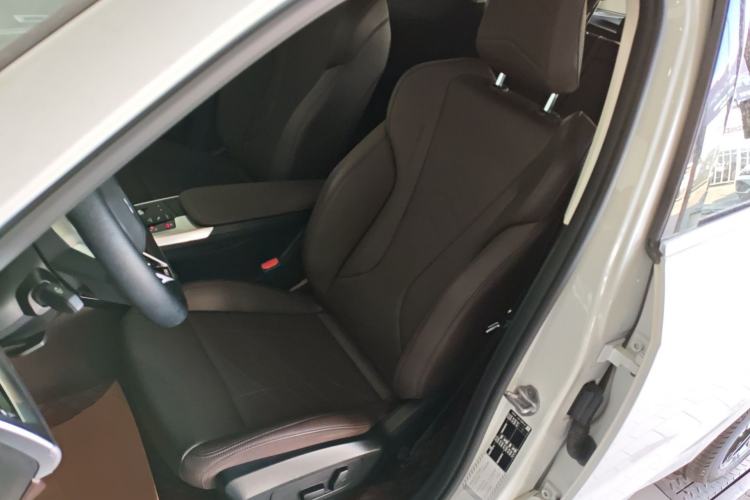 Used BMW X1 2023 sDrive25Li M Sport Package Left Front Seat