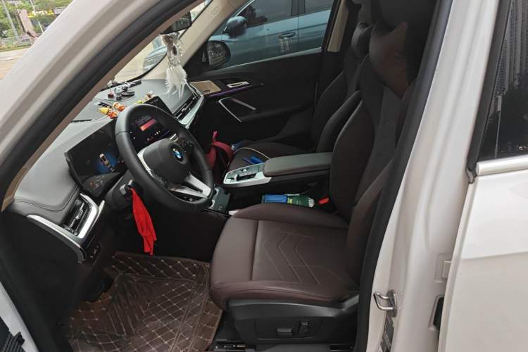 Used BMW X1 2023 sDrive25Li X Design Package Left Front Seat