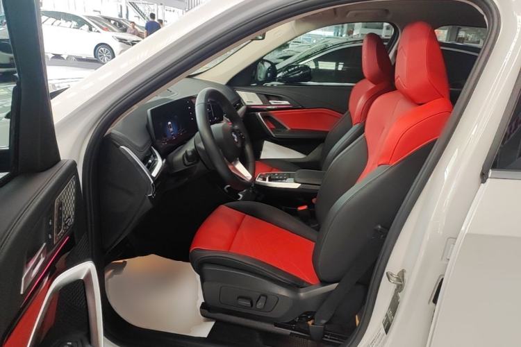 Used BMW X1 2023 sDrive25Li X Design Package Left Front Seat