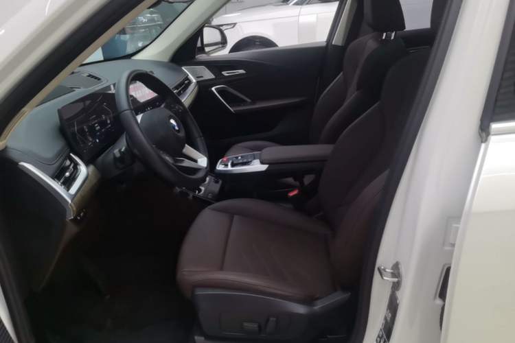 Used BMW X1 2023 xDrive25Li X Design Package Left Front Seat