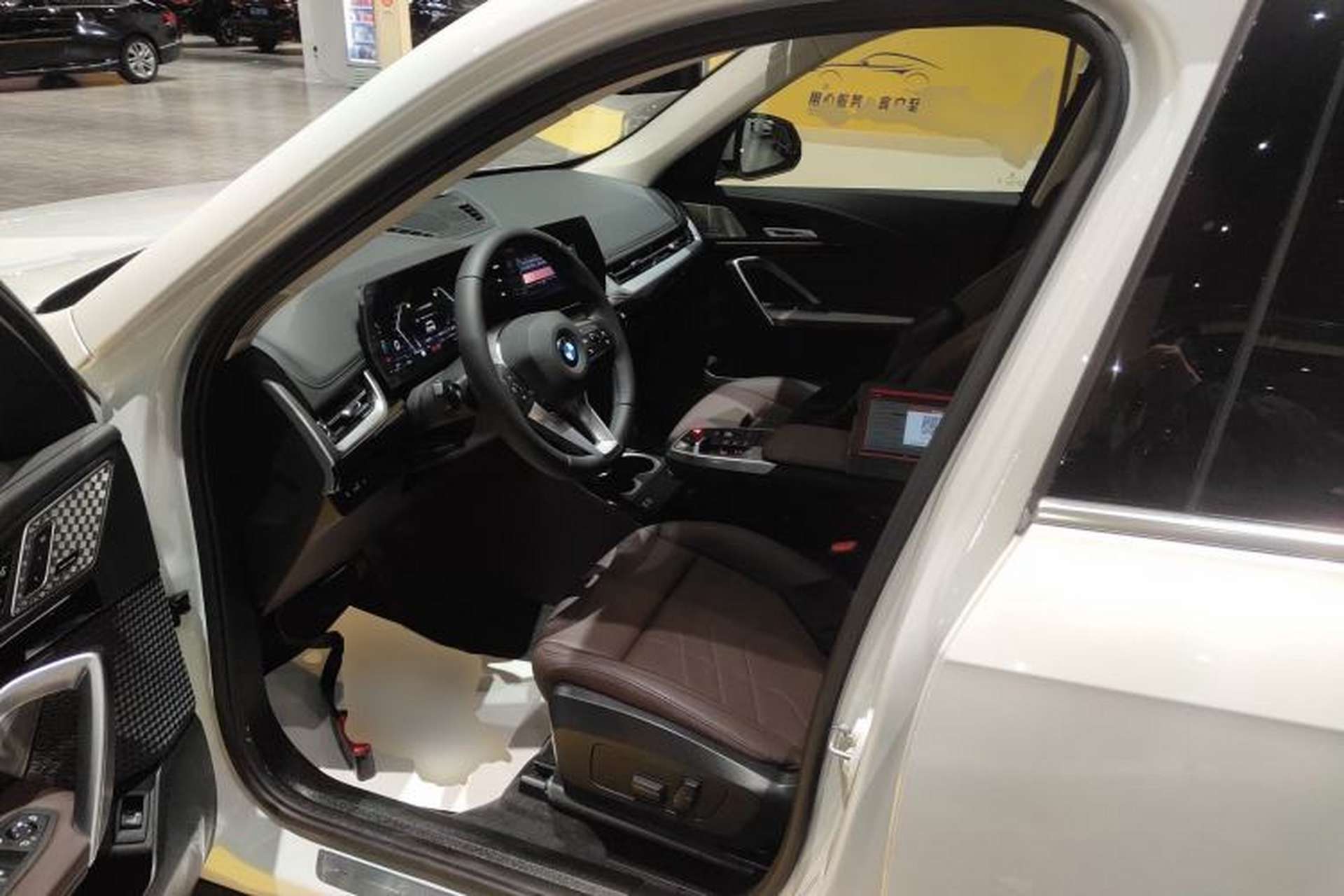 Used BMW X1 2023 sDrive25Li X Design Package Left Front Seat