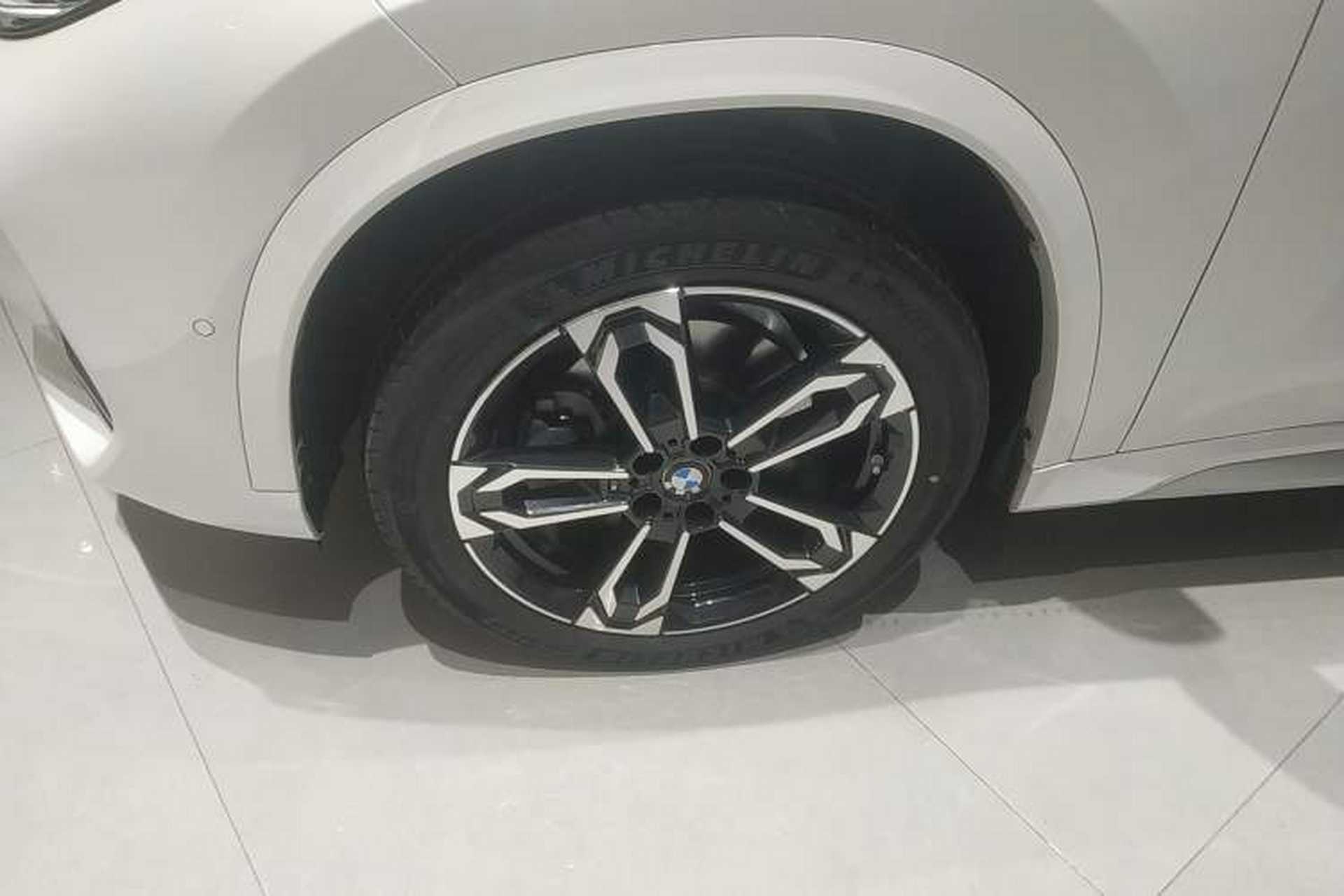 Used BMW X1 2023 sDrive25Li M Sport Package Left Front Wheel Hub