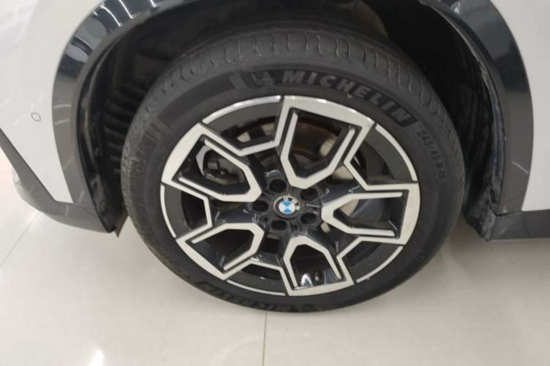 Used BMW X1 2023 sDrive25Li X Design Package Left Front Wheel Hub