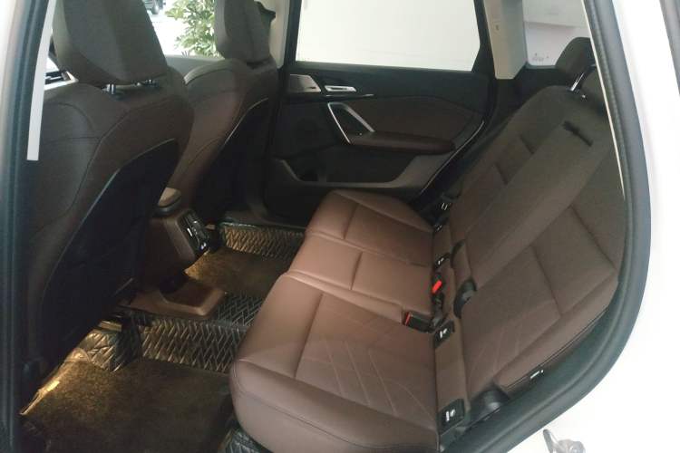 Used BMW X1 2023 sDrive25Li X Design Package Left Rear Seat