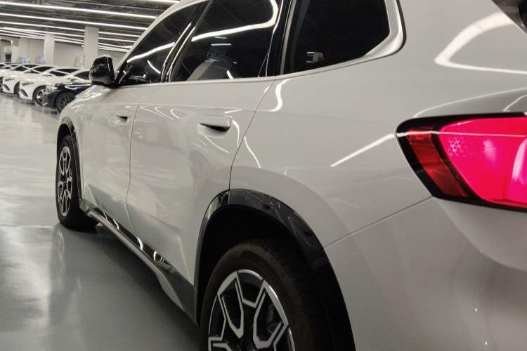 Used BMW X1 2023 sDrive25Li X Design Package Left Side
