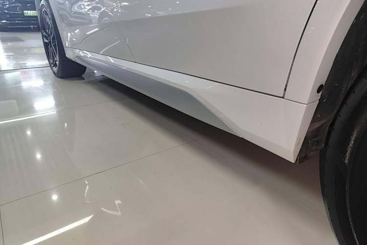 Used BMW X1 2023 sDrive25Li M Sport Package Left Side Sill