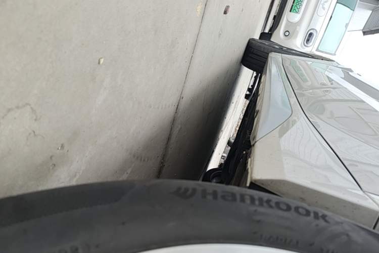 Used BMW X1 2023 sDrive25Li M Sport Package Left Side Sill