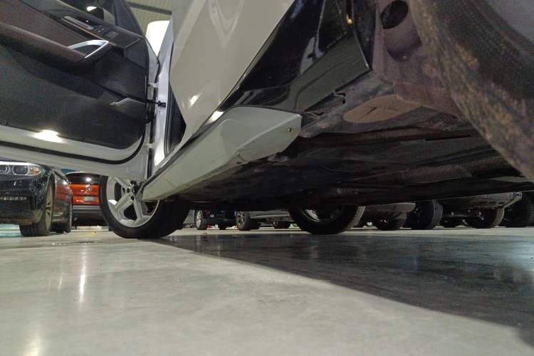 Used BMW X1 2023 sDrive20Li X Design Package Left Side Sill