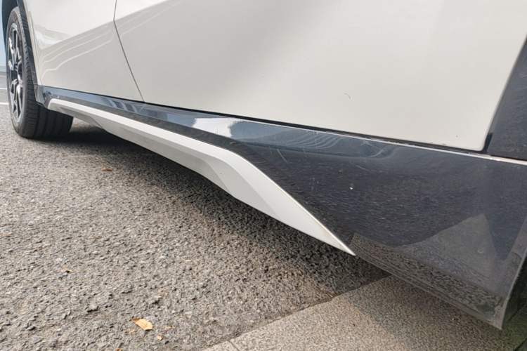 Used BMW X1 2023 sDrive25Li X Design Package Left Side Sill