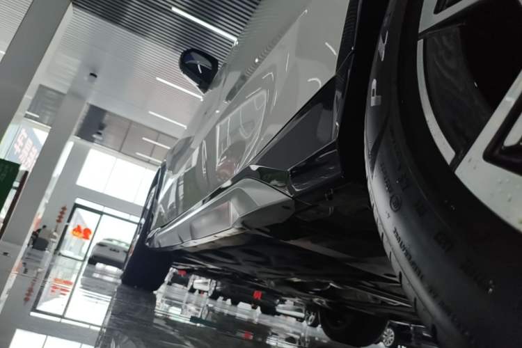 Used BMW X1 2023 sDrive25Li X Design Package Left Side Sill