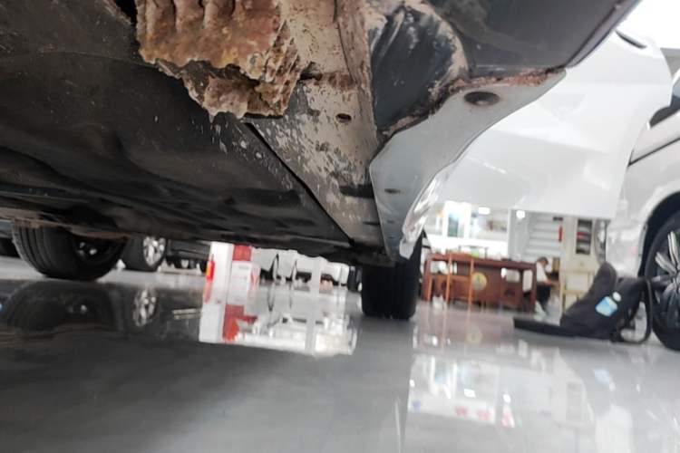 Used BMW X1 2023 sDrive25Li X Design Package Left Side Sill