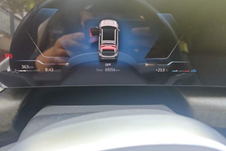 Used BMW X1 2023 sDrive25Li M Sport Package Odometer Close Up