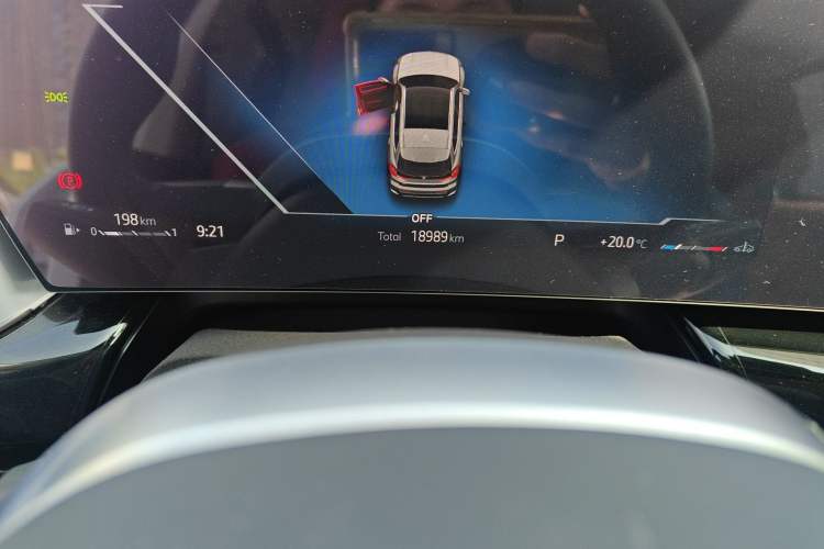 Used BMW X1 2023 sDrive20Li X Design Package Odometer Close Up