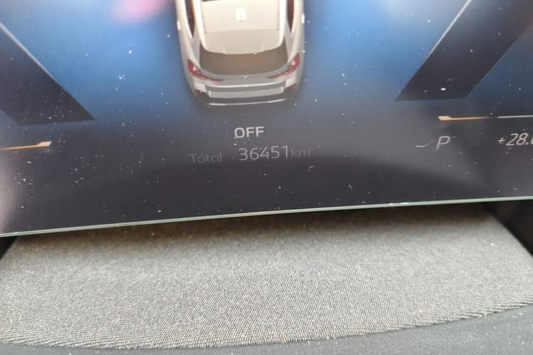 Used BMW X1 2023 sDrive25Li M Sport Package Odometer Close Up
