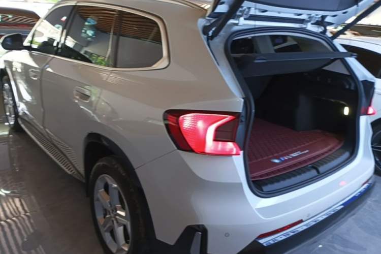 Used BMW X1 2023 sDrive20Li X Design Package Rear Left 45 Deg