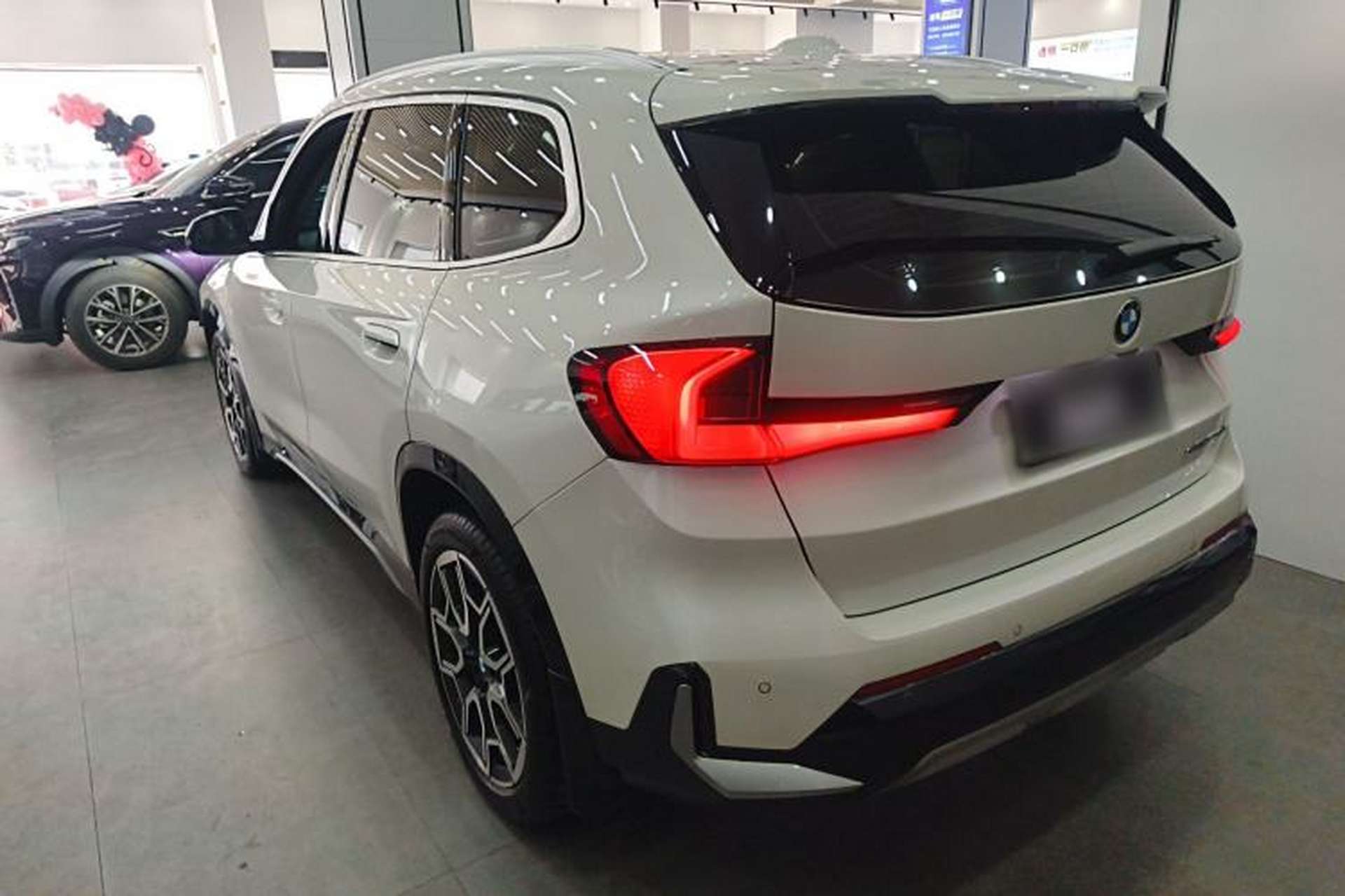 Used BMW X1 2023 sDrive25Li X Design Package Rear Left 45 Deg