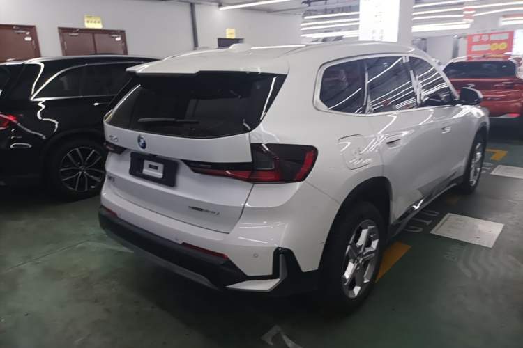 Used BMW X1 2023 sDrive20Li X Design Package Rear Right 45 Deg